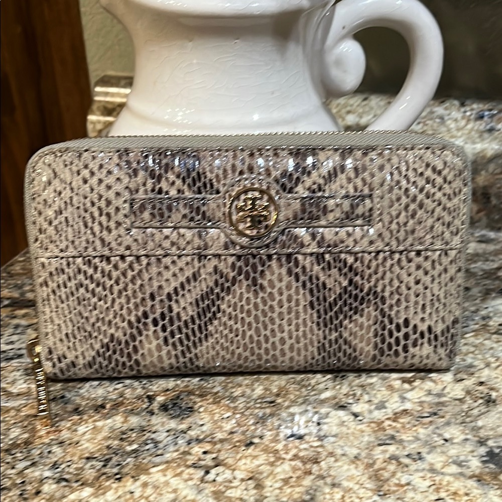 Tory Burch Euc Python Continental Zip Wallet - image 1